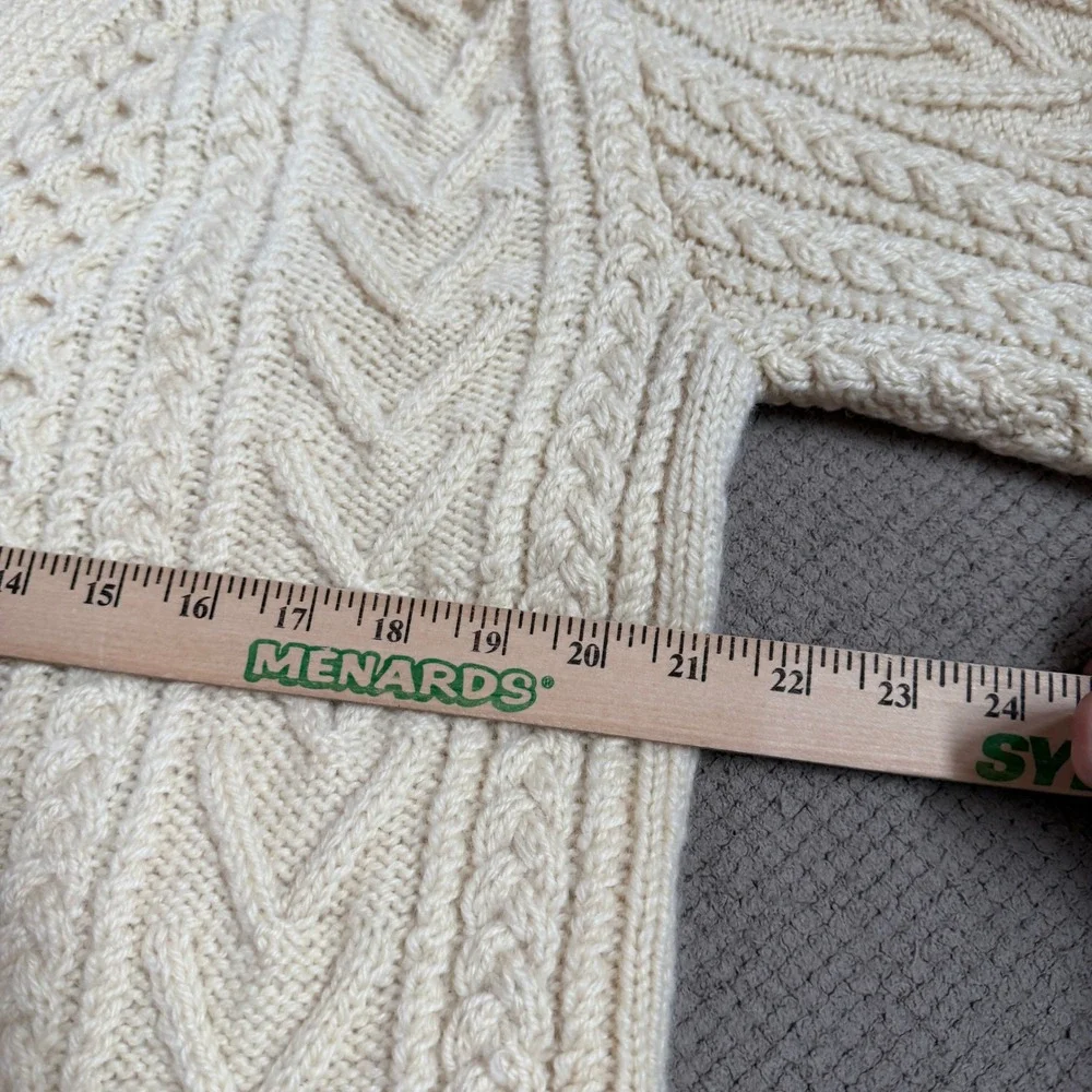 Vintage 1990s Gaeltarra Handknit Aran Fisherman Cardigan Sweater Cream Wool 40